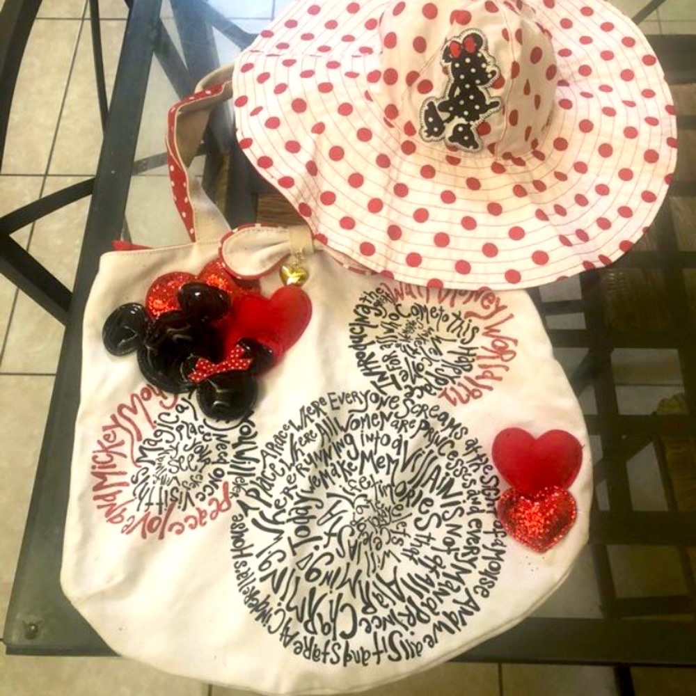 Walt Disney World - Minnie Mouse- Tote & Sunhat